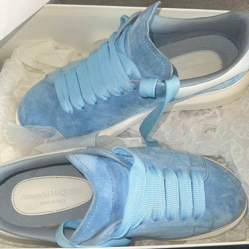 Authentic Alexander Mcqueen Powder Blue Sneakers Gem